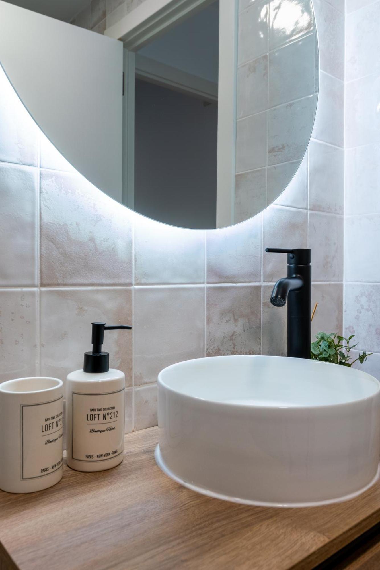 Diseno Y Comodidad En Bami Sewilla Zewnętrze zdjęcie